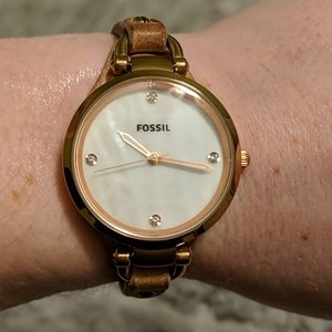 Rise gold Fossil watch